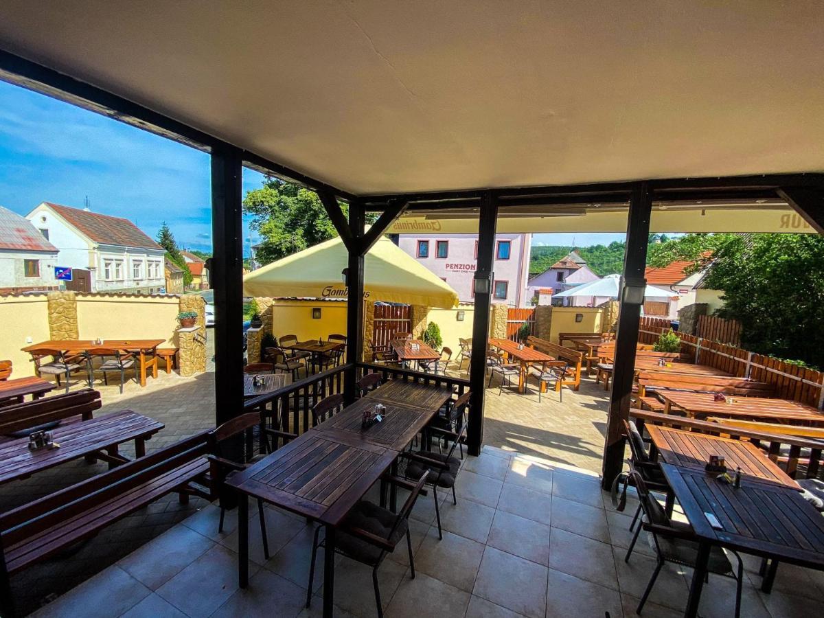 Penzion Cesky Dvur Stary Plzenec Экстерьер фото
